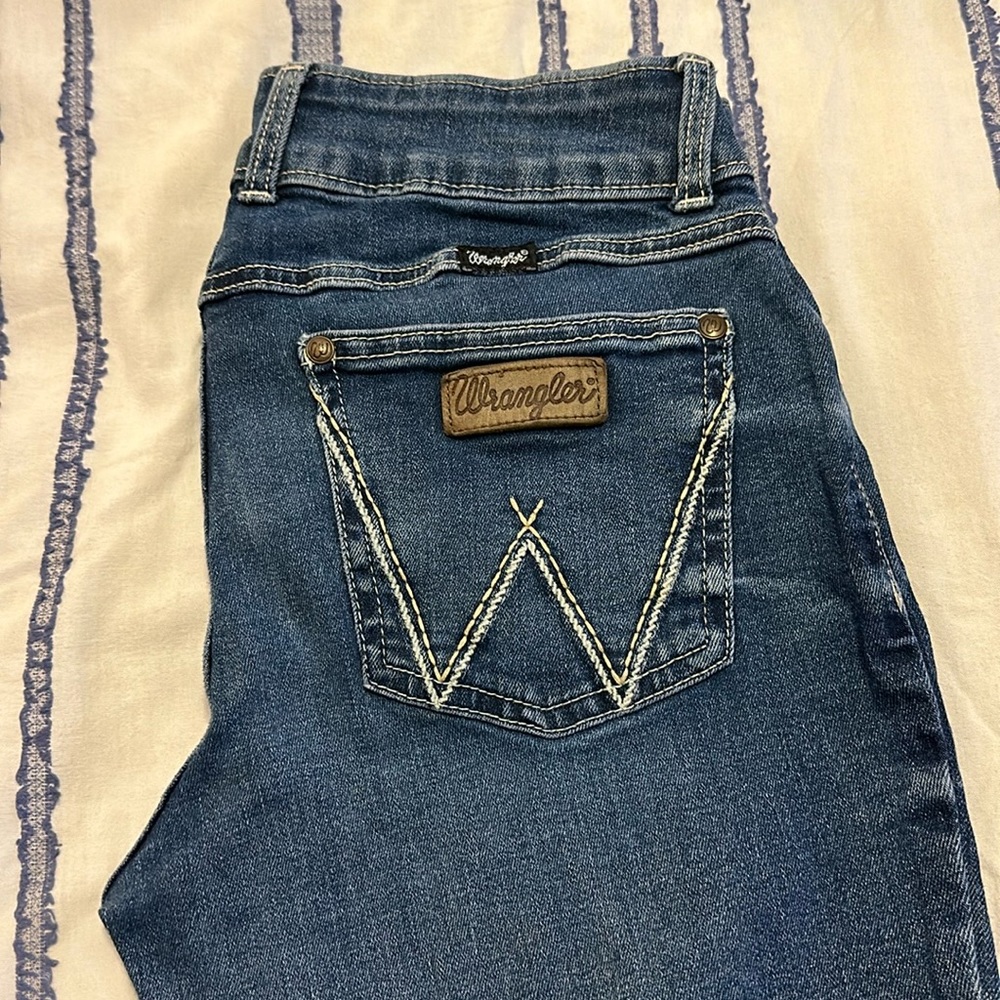 Women’s Wrangler Retro Bootcut Size 7x30